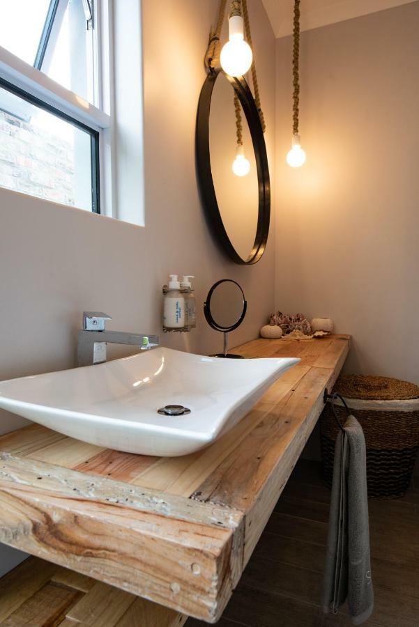 Salt Boutique Guesthouse By Curiocity (Adults Only) Блуберґстранд Екстер'єр фото
